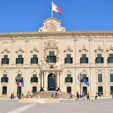 And Cosy 2br In Lejlighed Valletta