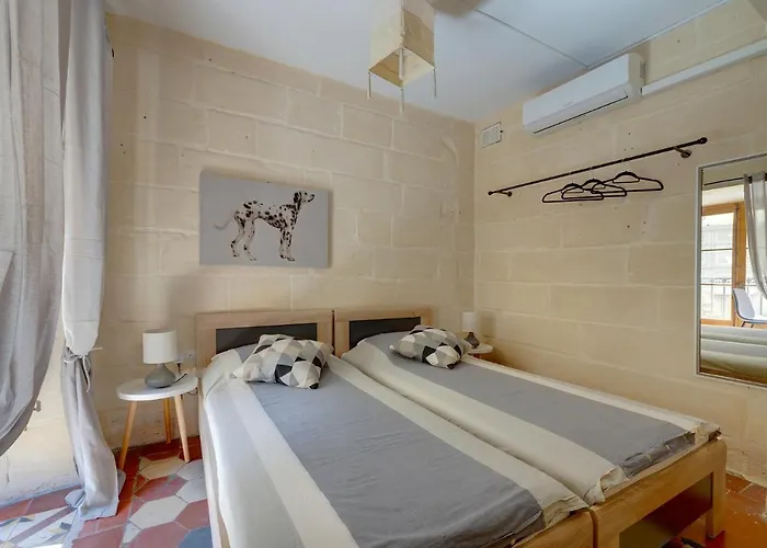 And Cosy 2br In By Buena Vista Valeta